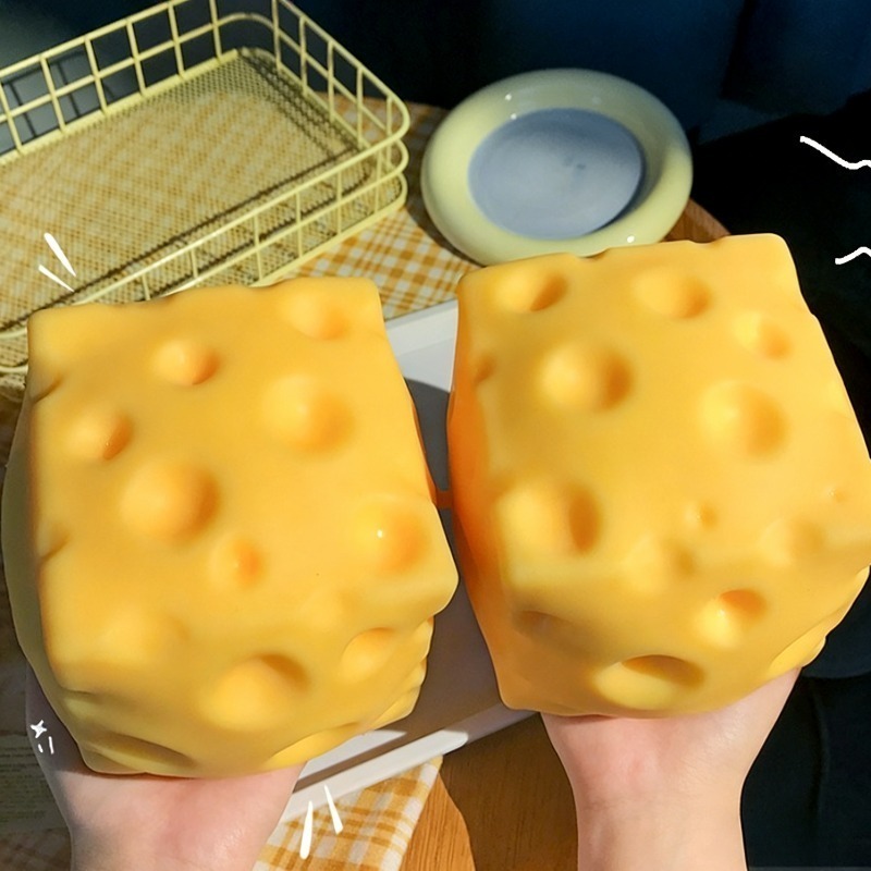 @Dark Yellow Cheese Cube Stres - Kids Toys Yellow 评论和价格
